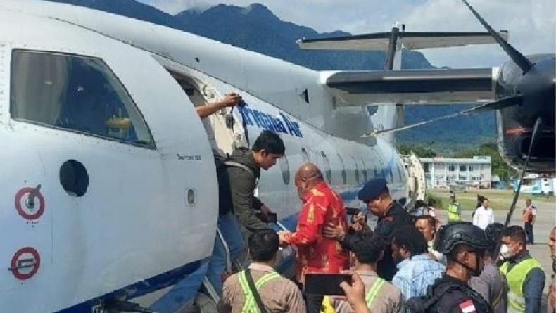 Gubernur Papua Lukas Enembe Akan Langsung Dibawa ke RSPAD saat Tiba di Jakarta