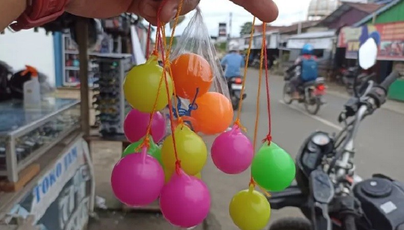 Siswa di Pontianak Dilarang Bawa dan Main Lato-Lato di Sekolah
