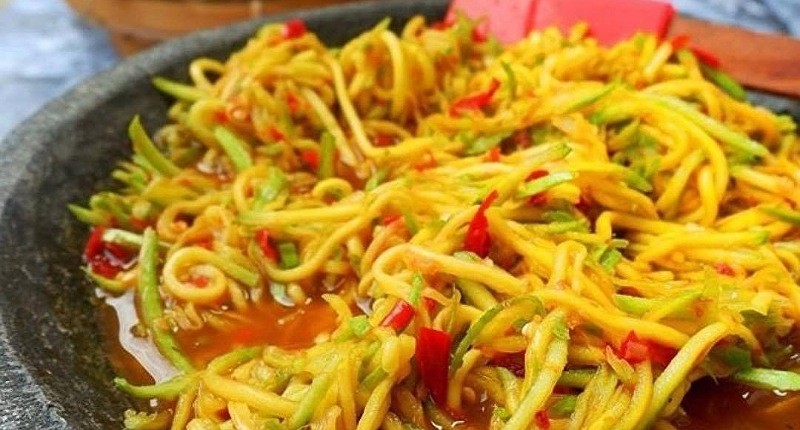Resep Sambal Mangga yang Enak untuk Sehari-hari, Pedas Asam Bikin Nagih 