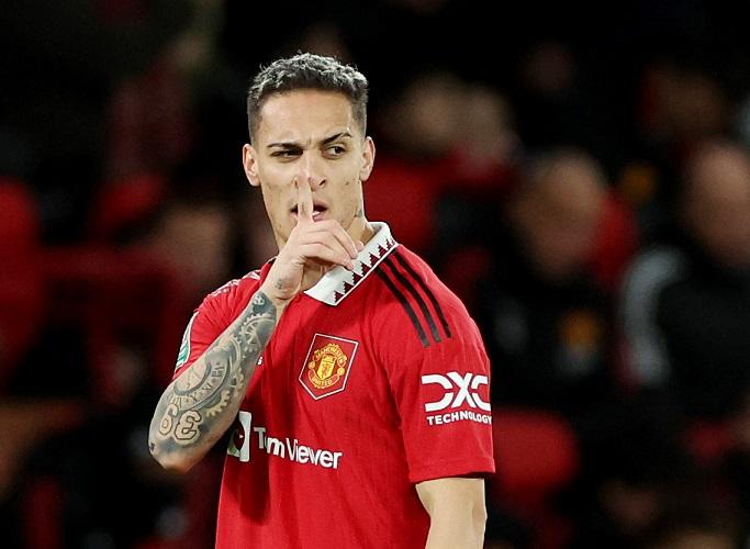 Man United Bantai Charlton, Antony Cs ke Semifinal Piala Liga Inggris