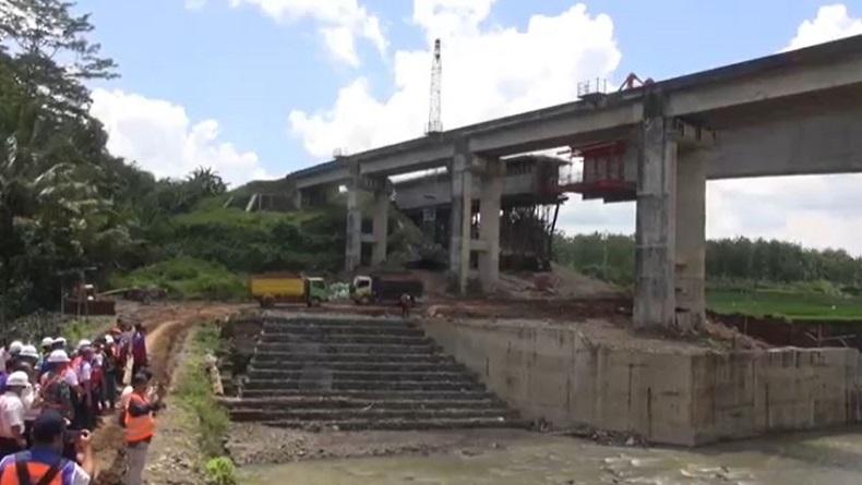 Jembatan KA di Brebes Ditargetkan Beroperasi Sebelum Mudik Lebaran 2023