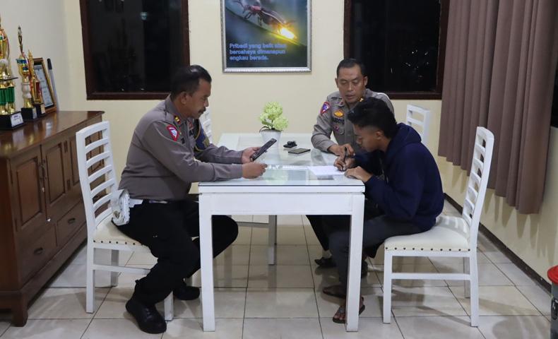 Aksi Ugal-ugalan Viral di Medsos, Sopir Angkutan Umum Ditangkap Satlantas Polres Salatiga