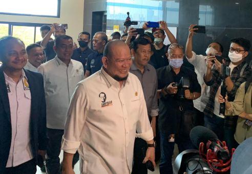 Resmi! LaNyalla Mattalitti Jadi Orang Pertama yang Daftar Calon Ketum PSSI