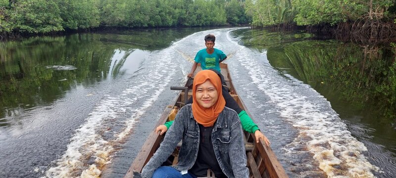 Mengenal Resti, Mantri BRI Tangguh Layani Masyarakat Sungai Guntung