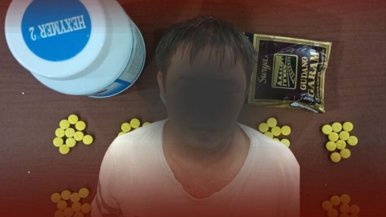 Edarkan Obat Keras Jenis Thryhexyphenidyl di Kantor PU Sulut, Pria Ini Ditangkap Polisi