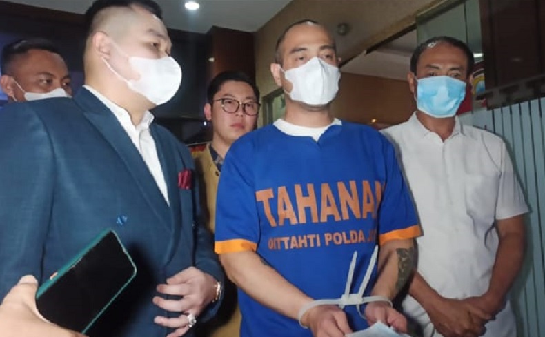 Berkas Kasus KDRT Lengkap, Ferry Irawan Segera Disidangkan