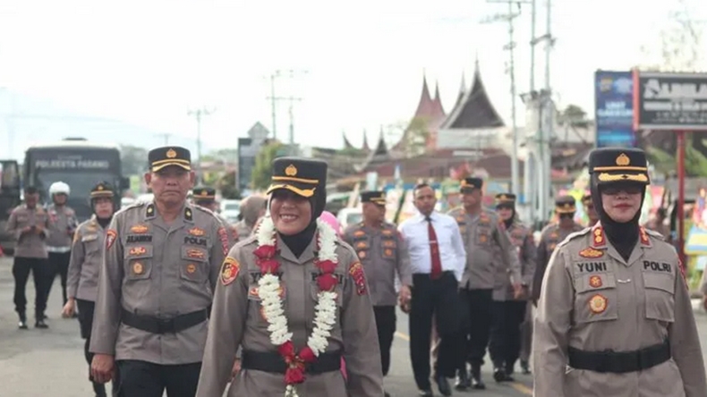 Polresta Bukittinggi Resmi Dipimpin Polwan Berpangkat Kombes