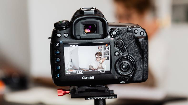 Teknik Pengambilan Video Layaknya Seorang Profesional, Pemula Wajib Simak!