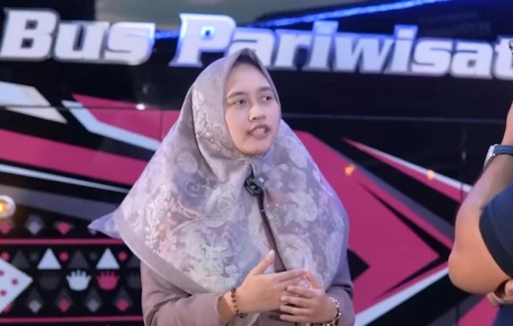 Kisah Dokter Cantik Kelola PO Bus Warisan Sang Ayah sejak SMA, Tak Punya Rumah Tinggal di Hotel 