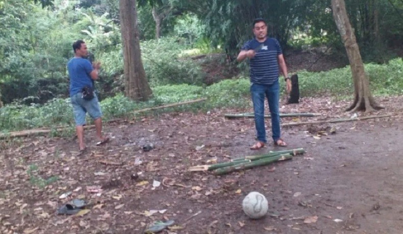 Polisi Gerebek Judi Adu Penalti di Dompu, Pelaku Kabur Tinggalkan Motor di Lokasi