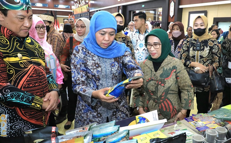 Luncurkan Kredit Murah Lewat Bank UMKM, Gubernur Khofifah: Wujudkan Ekonomi Inklusif 