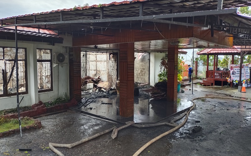 Rumah Dinas Kapolda Papua Terbakar, Kerugian Ditaksir Capai Ratusan Juta