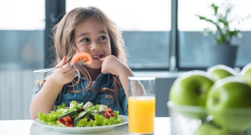 Kenali Apa Saja Nutrisi Penting untuk Dukung Pertumbuhan Anak 