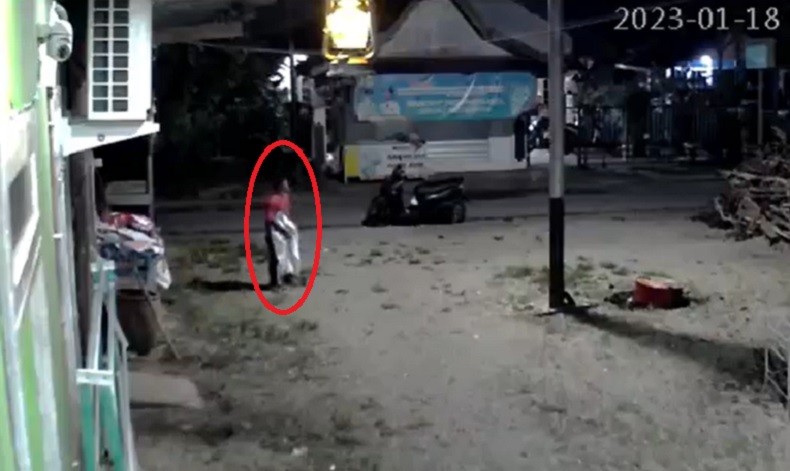 Viral Pencurian Rok Perempuan lalu Dipakai Masturbasi, Pelaku Terekam CCTV
