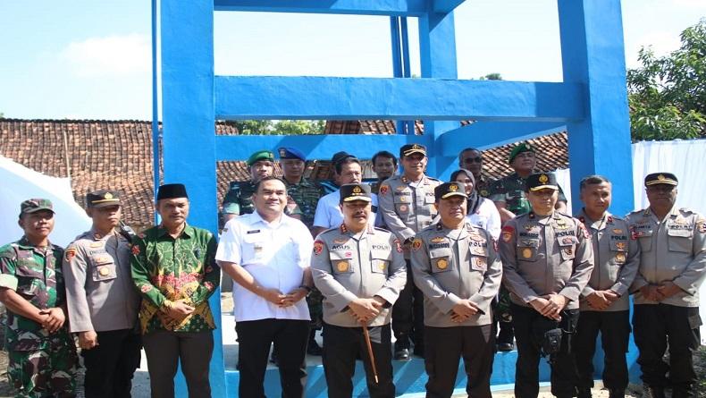 Pulang Kampung, Kabareskrim Polri Resmikan Sarana Air Bersih di Blora
