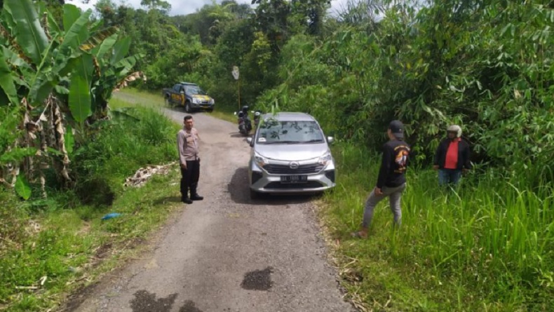 Tiga Terduga Kurir Ganja dari Sumut Diburu Polisi, Tertangkap di Hutan Sumbar