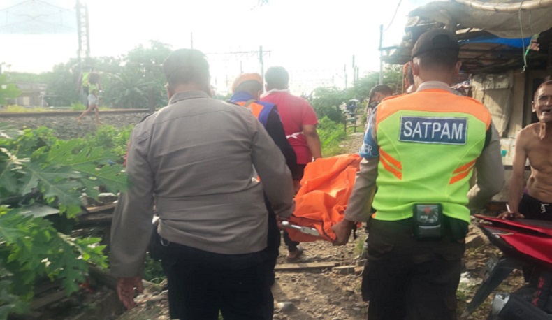 Perempuan Tanpa Identitas Tewas Tertabrak Kereta di Bekasi