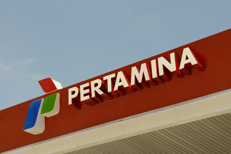 Bangun SPKLU, Pertamina Akan Produksi Baterai Kendaraan Listrik