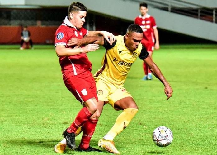 Kapasitas Wasit Liga 1 Dosorot Lagi Gegara Tekel Horor Bebas Bertebaran 
