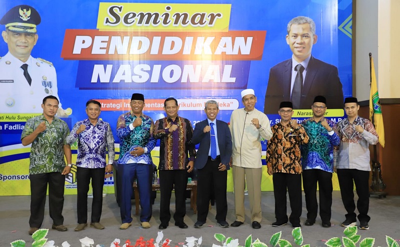 Pj Bupati Hulu Sungai Utara Buka Seminar Pendidikan Nasional