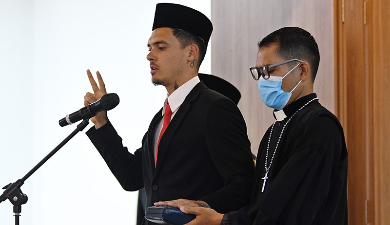 Wasiat Sang Ayah Bikin Shayne Pattynama Mantap Pilih Indonesia Ketimbang Belanda