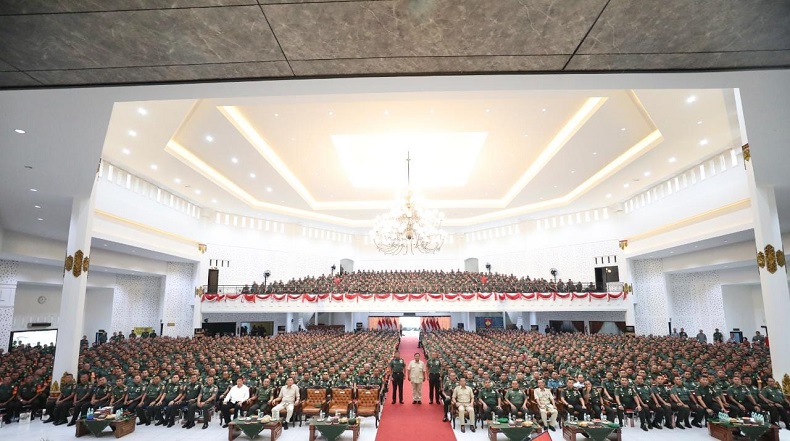 Prabowo Perjuangkan Penguatan Komando Teritorial hingga Tambah Tunjangan untuk Babinsa