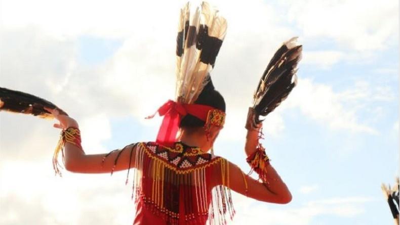 Beda Suku Dayak dan Banjar, Penduduk Asli di Pulau Kalimantan