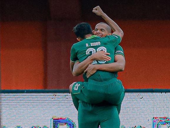 Hasil Liga 1: Leo Lelis Cetak Gol Sundulan Maut, Persebaya Bungkam Madura United