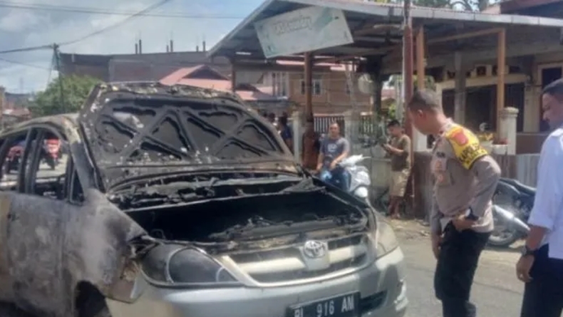 Mobil Toyota yang Hangus Terbakar di Nagan Raya Ternyata Bawa 5 Jeriken Pertalite
