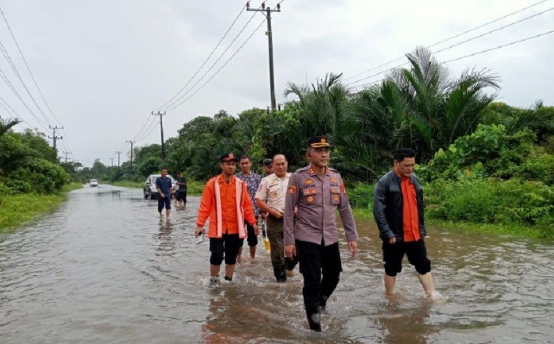 Banjir di Bangka Barat Mulai Surut, Warga Diminta Tetap Waspada