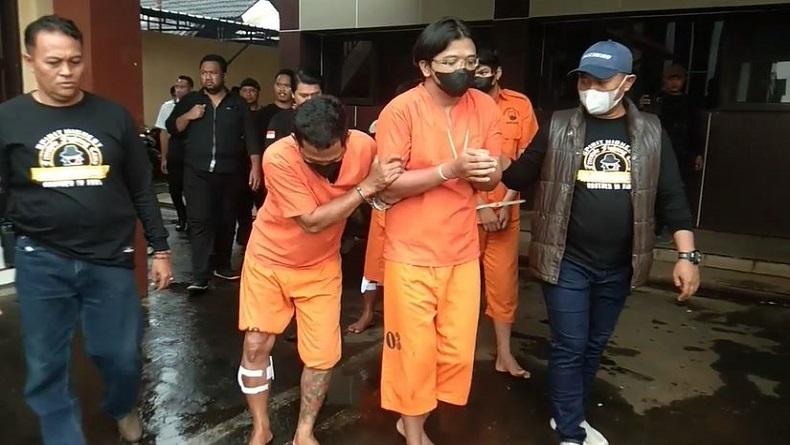 Komplotan Pencuri Motor Ditangkap Polres Batang, 2 Orang Ditembak Kakinya