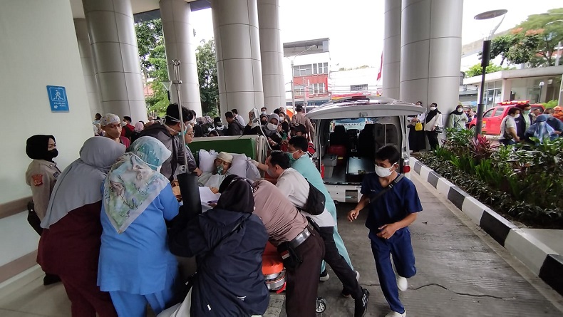 RSUD Bandung Kiwari Terbakar, Sejumlah Pasien Dirujuk ke Rumah Sakit Terdekat