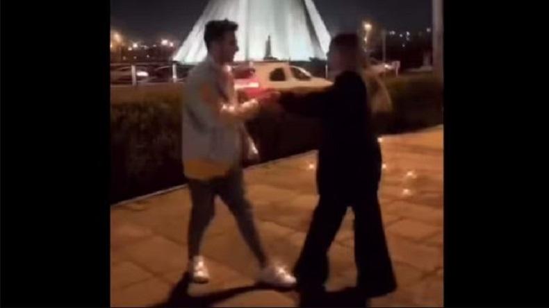 Berdansa Tak Pakai Jilbab, Selebgram Iran Divonis 10,5 Tahun Penjara