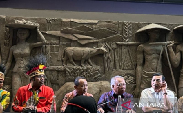 Bahlil Sebut 4 Kabupaten di Papua Akan Fokus Pariwisata dan Investasi, Mana Saja?