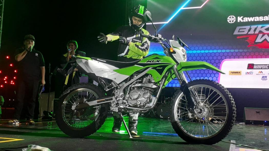Kawasaki Luncurkan KLX Model 2024 Seharga Rp32,9 Jutaan, Apanya yang Baru?
