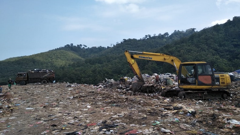 Alat Berat Rusak di TPA Sarimukti KBB Bertambah, Pembuangan Sampah Terganggu