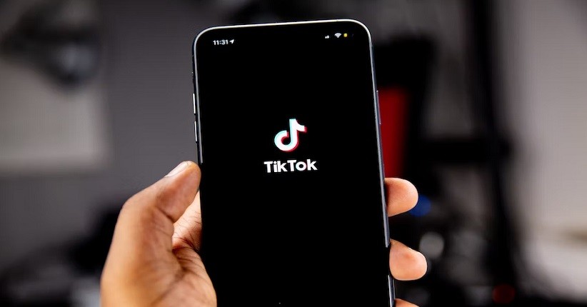 FYP TikTok Jam Berapa? TikTokers Wajib Tahu! 