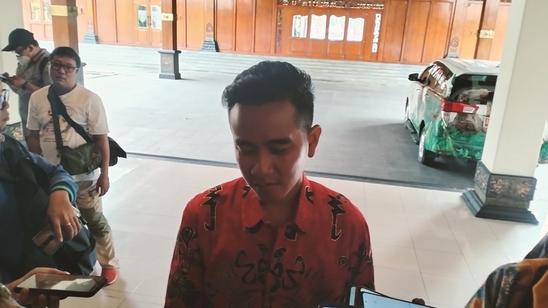 Gibran Tunda Kenaikan Tarif PBB Bentuk Kepedulian ke Masyarakat