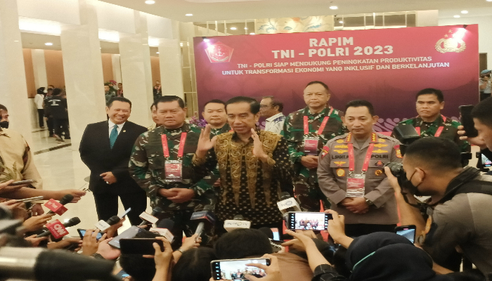 Jokowi Perintahkan TNI-Polri Menindak Praktik Ekspor dan Tambang Ilegal
