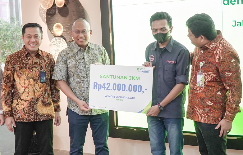 Kini Transaksi BPJS Ketenagakerjaan Bisa Dilakukan di Outlet Pegadaian
