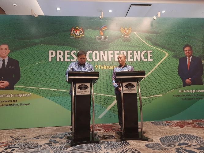 Menko Airlangga Bertemu Wakil PM Malaysia, Bahas Perlindungan Ekspor Kelapa Sawit