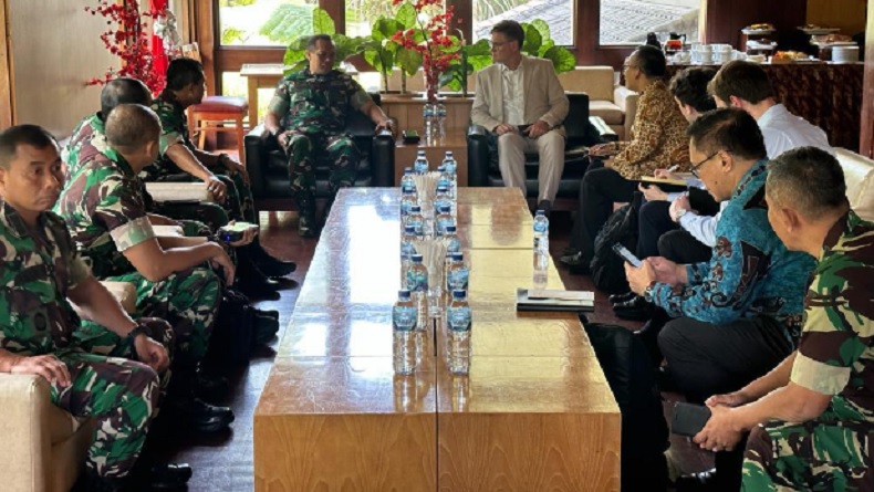 Pejabat Diplomatik Selandia Baru Temui Pangkogabwilhan III Bahas Nasib Pilot Susi Air