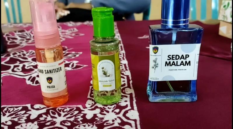 Kreatif, Emak-emak di Semarang Sulap Bunga Sedap Malam jadi Parfum hingga Minyak Telon