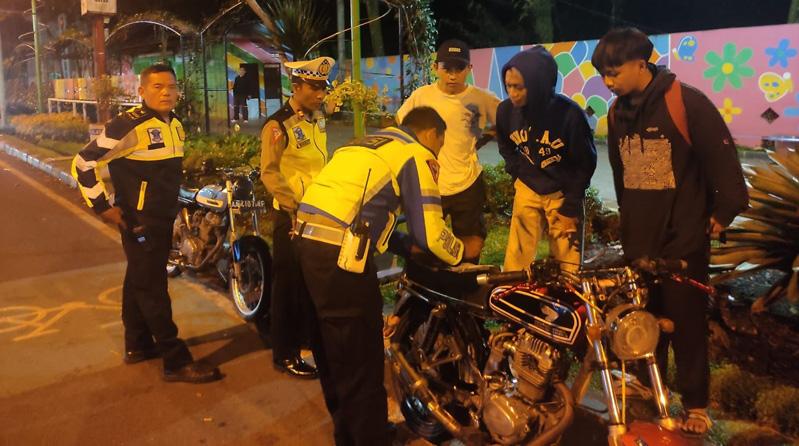  Operasi Keselamatan Candi, Polres Salatiga Jaring Ribuan Pelanggar Lalu Lintas