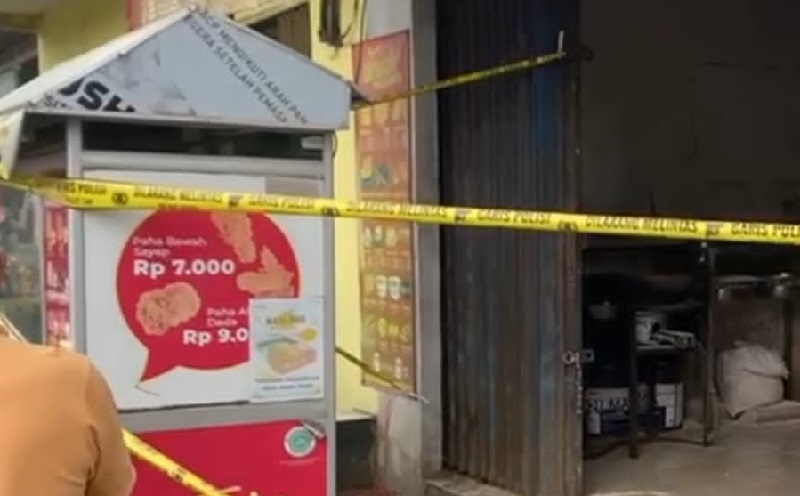Bunuh Bos Sendiri, 2 Pegawai Kedai Ayam Goreng Ternyata Incar HP dan Uang Rp950.000