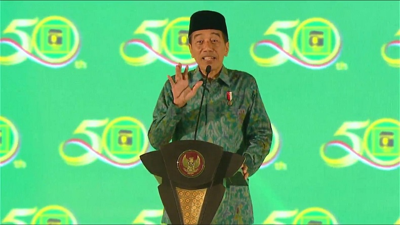Jokowi Ungkap Dibisiki Plt Ketum PPP soal Target Pemilu 2024: Bukan Barang yang Sulit