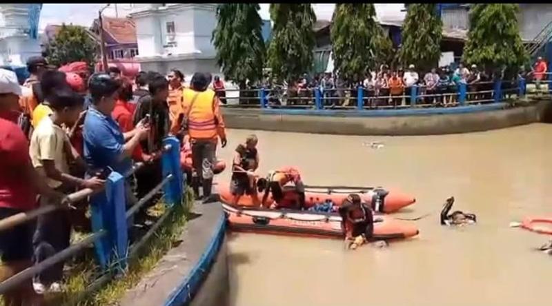  Terpeleset, Pemuda Asal Bogor Tewas Terseret Arus Deras Saluran Irigasi di Cilacap