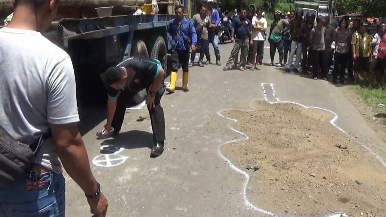 Polisi Olah TKP Tabrakan Beruntun di Turunan Cikao Purwakarta, Sopir Truk Petikemas Kabur