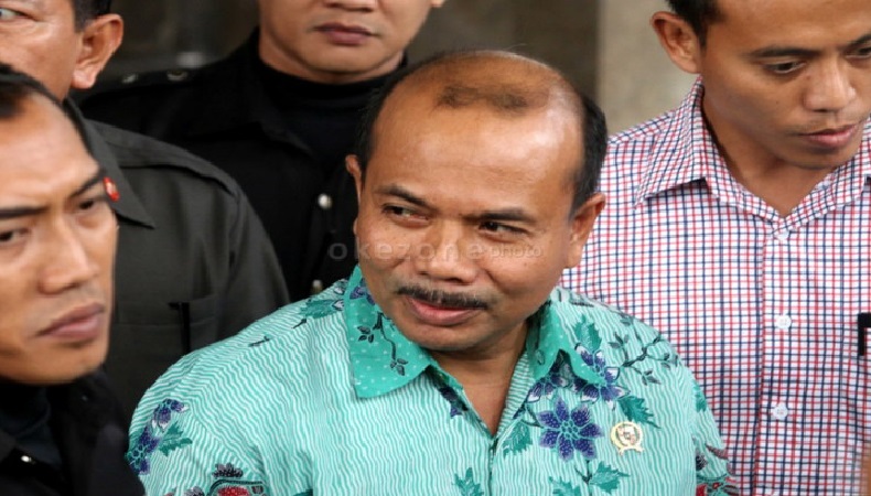 Presiden Jokowi Panggil Mantan Menteri Bappenas Andrinof Chaniago, terkait Reshuffle?
