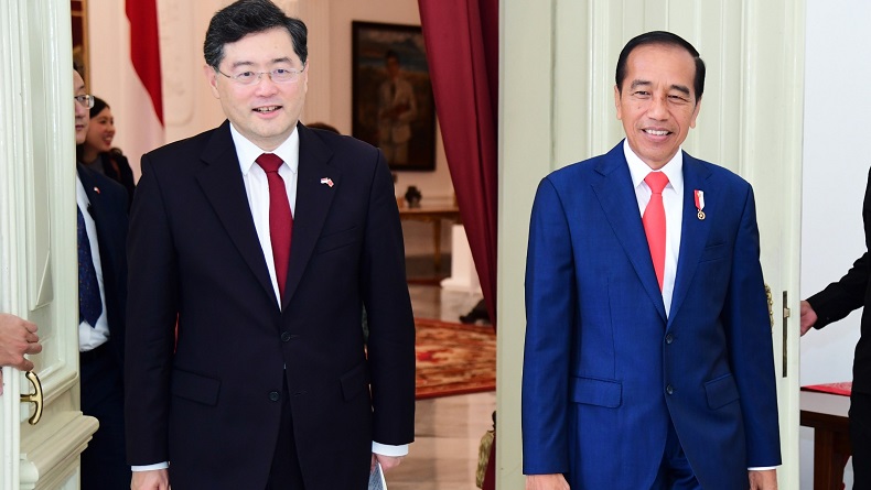 Presiden Jokowi Bertemu Menlu China Qin Gang, Bahas Proyek Kereta Cepat hingga IKN